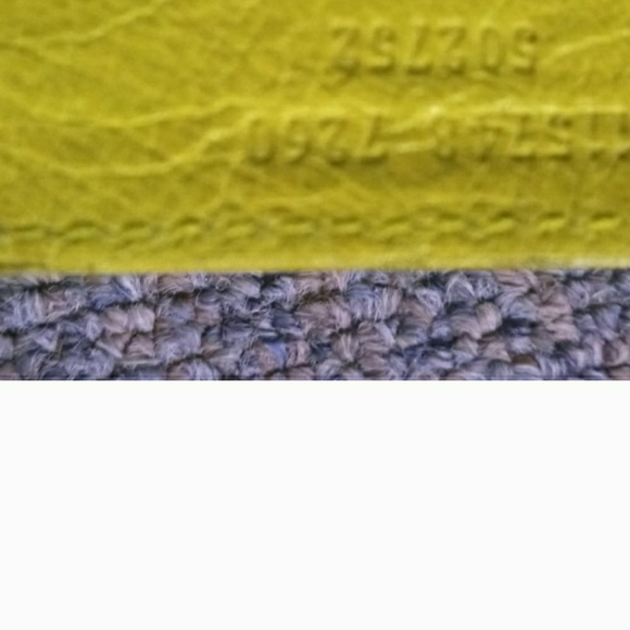 Balenciaga Mirror Purse - Picture 3 of 3